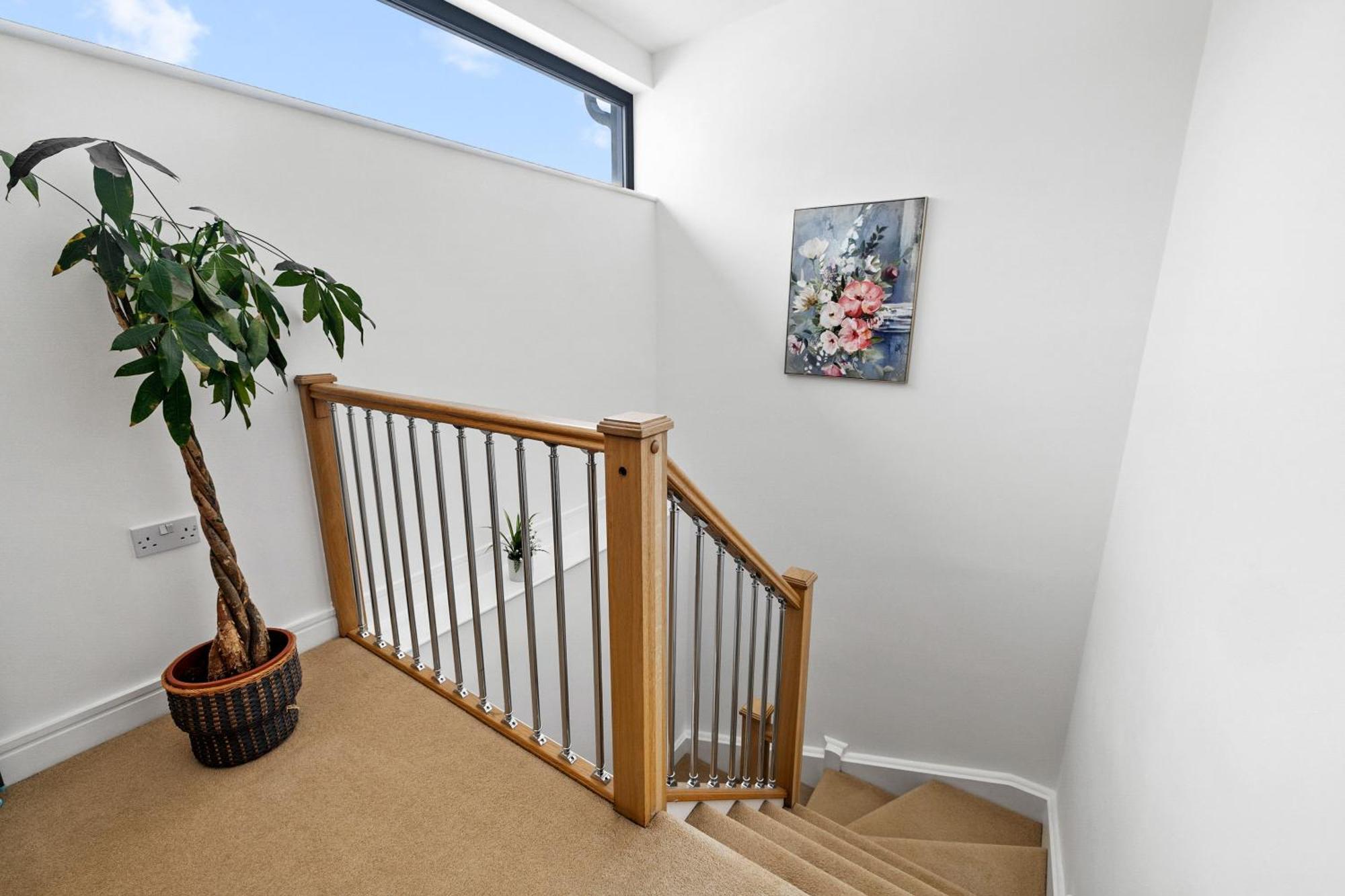 Spacious House By Quay - Sleeps 7 - Free Parking Plymouth Exterior photo